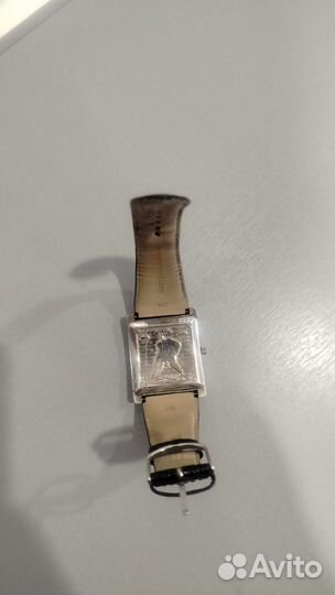 Часы серебряные