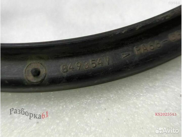 Кронштейн вентилятора audi passat B5. обломана или