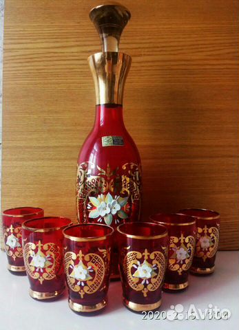 Графин и 6 стаканчиков