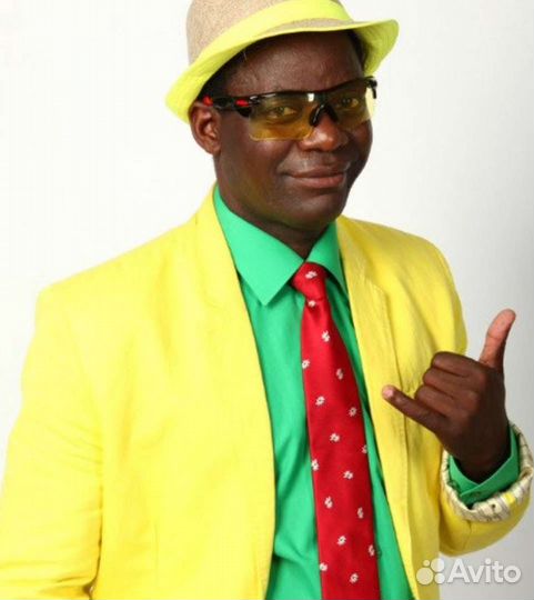 Ведущий + диджей,тамада, на мероприятие