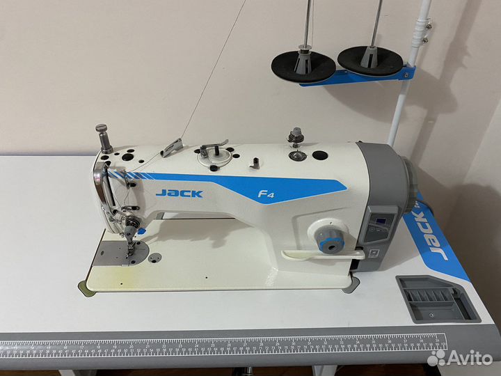 Швейная машинка Jack б/y