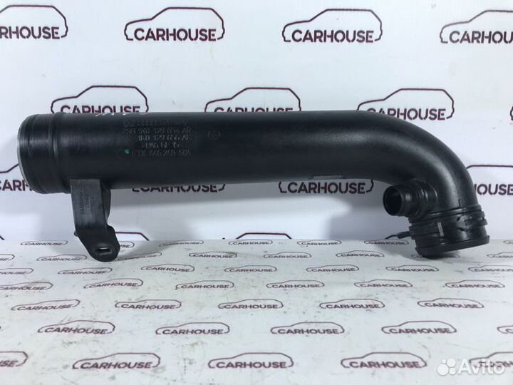 Патрубок воздушного фильтра Volkswagen Tiguan 2.0