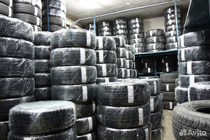 Bridgestone Blizzak DM-V3 235/45 R19