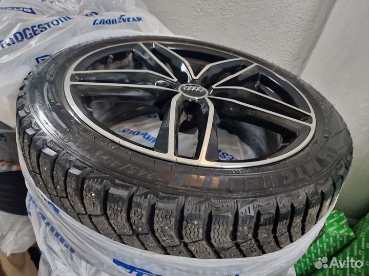 Michelin X-Ice North 4 245/40 R19 98T