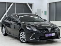 Toyota Camry 2.5 AT, 2021, 78 000 км, с пробегом, цена 3 170 000 руб.
