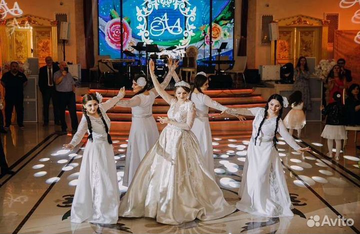 Армянский танцевадьный ансамбль/Harsi par/Берд