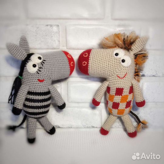 Зебра в клеточку