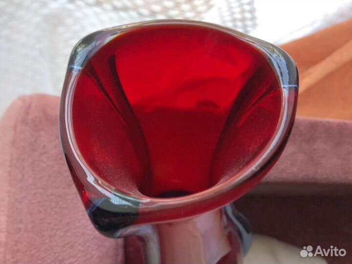 Вазы из цветного стекла СССР