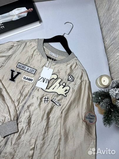 Бомбер Zara новый