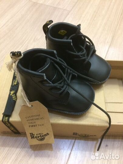 Ботиночки для младенцев «Dr.Martens