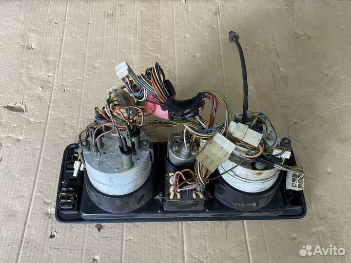 Панель приборов ваз 2105