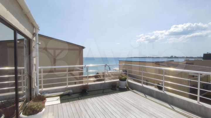 Дом 150 м² на участке 1 сот.