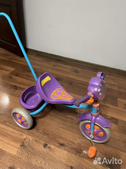 Трехколесный велосипед