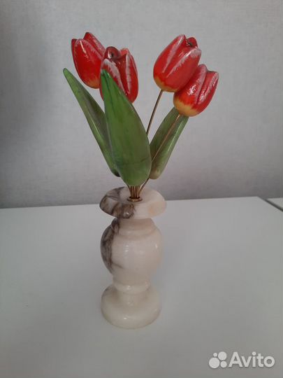 Цветы из натурального камня - селенит