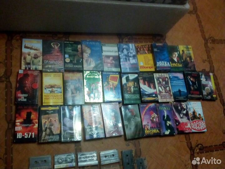 Видео и аудио кассеты