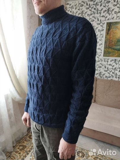 Мужские свитера новые