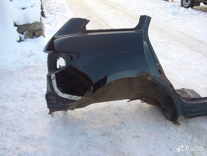 Крыло заднее правое Mazda CX-7