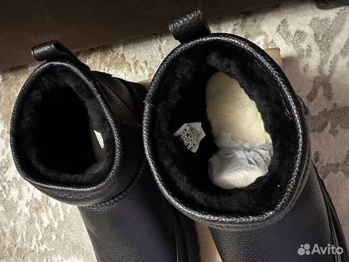 Ugg женские на платформе черные 37