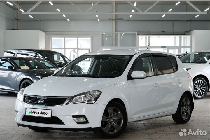 Kia Ceed 1.6 AT, 2011, 199 000 км