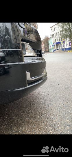 Обвес modelista на Toyota Land Cruiser 200