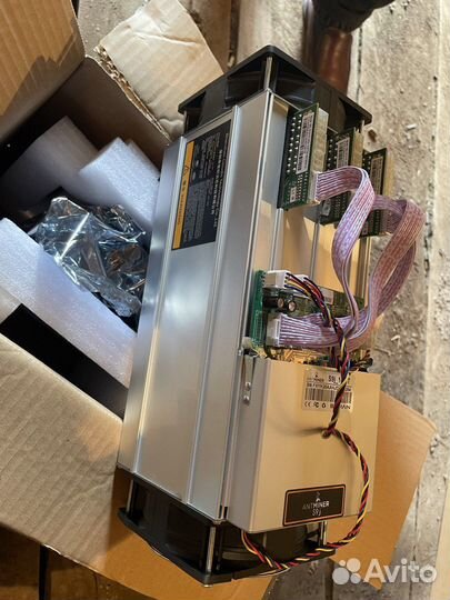 Asic bitmain antminer s9j