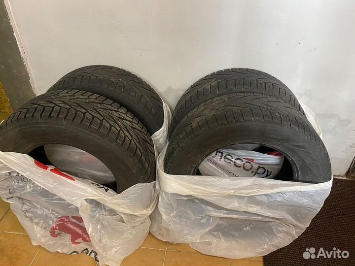 Nokian Tyres Hakkapeliitta R2 285/60 R18