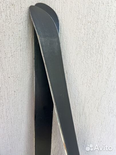 Горные лыжи с ботинками три комплекта