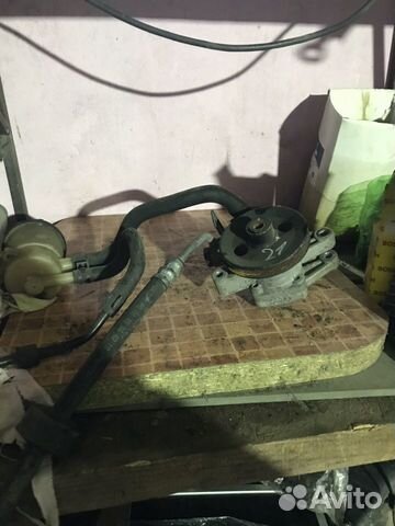 Насос гидроусилителя на KIA спортедж 2 2010года