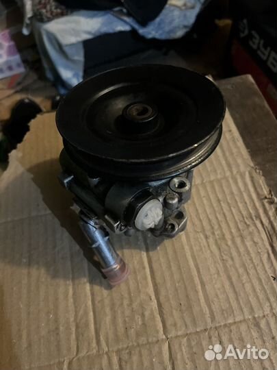 Насос гура газ 31105 крайслер