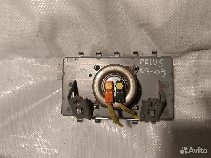 Toyota Prius Подушка безопасности в торпедо