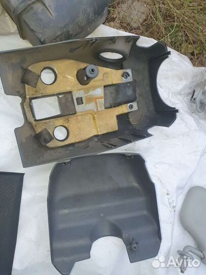 Подрулевой пластик на вольво s40 2000г