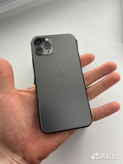 iPhone 11 Pro, 64 ГБ