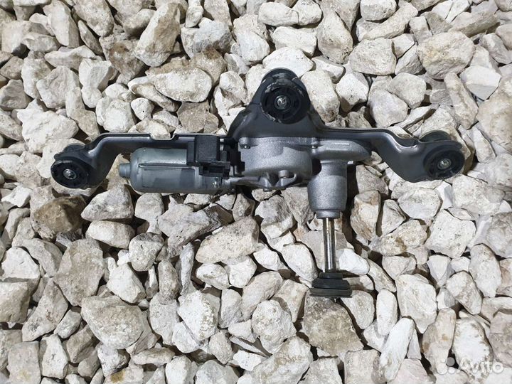 Моторчик заднего дворника Mazda 3 BL