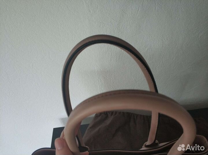 Сумка натуральная кожа италия coccinelle