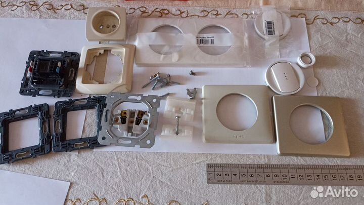 Накладки на выключатели Франция Legrand