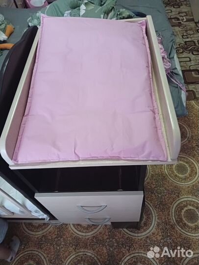 Детская кроватка трансформер с маятником