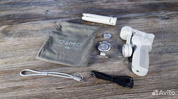 Стабилизатор DJI OM4 Osmo Mobile 4 Новый