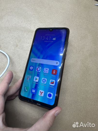 HONOR 20e, 4/64 ГБ