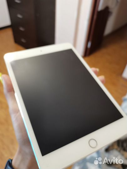 iPad mini 4 128гб
