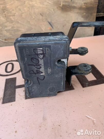 Блок ABS Ford Focus 2 хэтчбек 1.6 2008