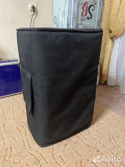 Активные колонки Electro-Voice ELX115P