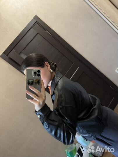 Куртка кожаная женская 44