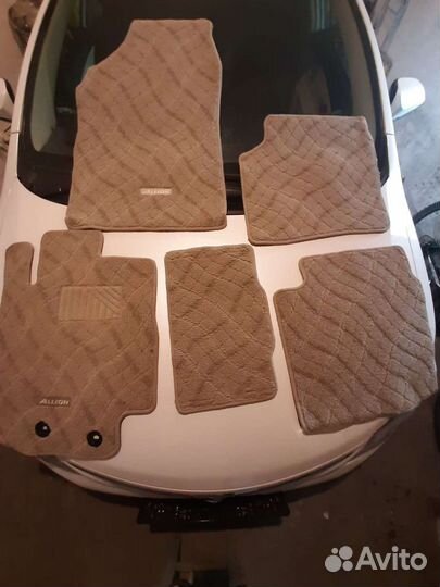 Ковры в салон автомобиля