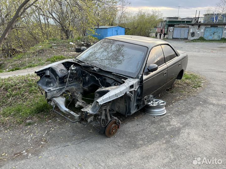 Toyota Mark II 2.5 AT, 1995, битый, 99 000 км