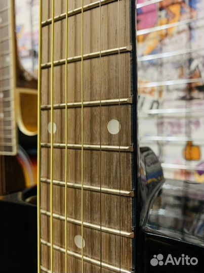 Акустическая гитара + тюнер