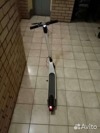 Электросамокат midway
