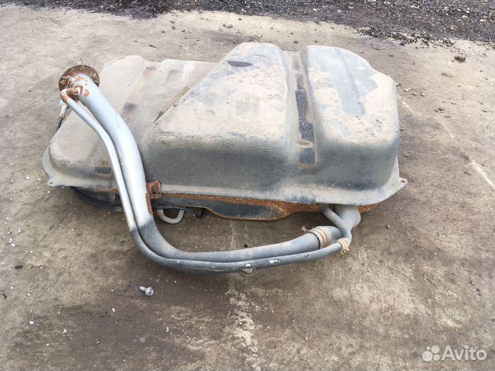 Бензобак Киа Спектра