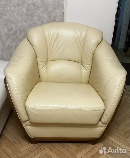 Диван и кресло