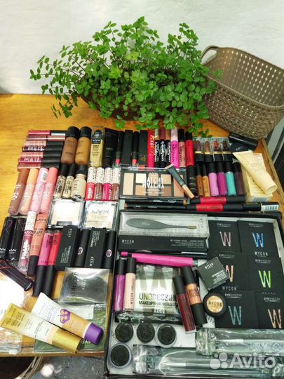 Набор косметики для визажиста