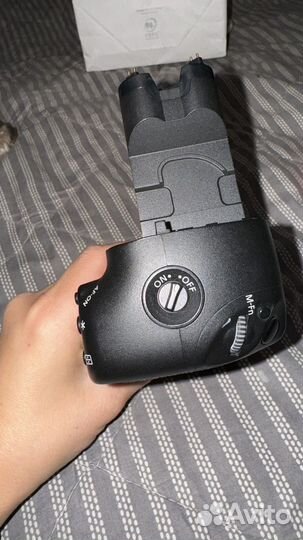 Батарейный блок canon bg e7